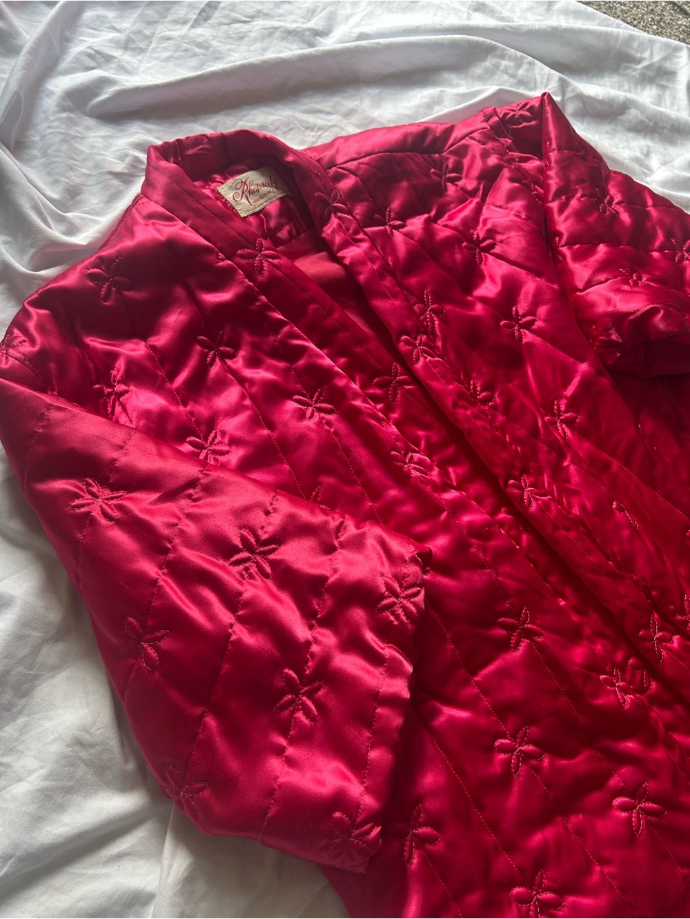 RARE- 50’s-60’s Rhapsody quilted kimono jacket with floral stitching